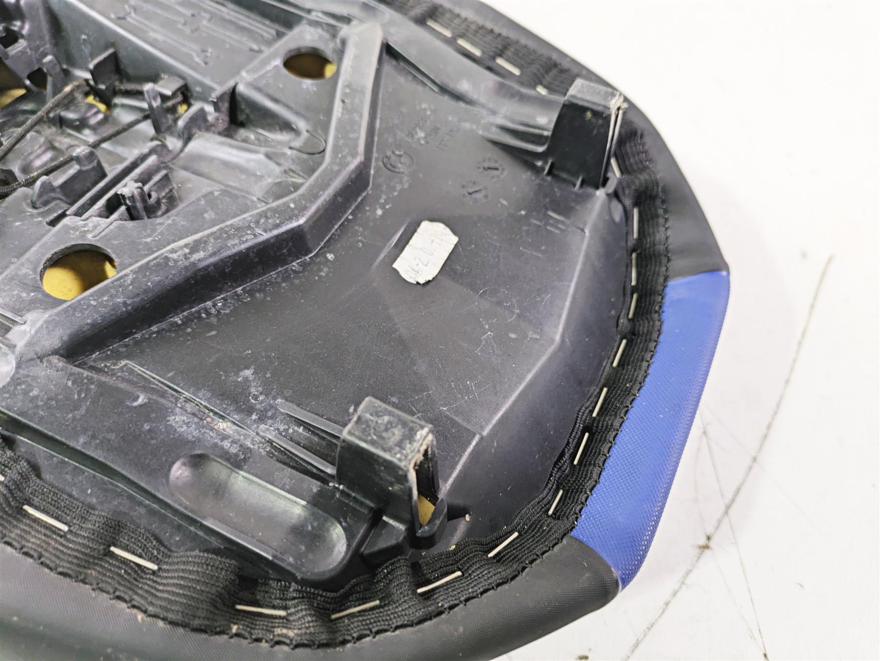 2015 BMW R1200GS Adv K51 Rear Seat Saddle Blue Black Tear 52538537859 {{ shop.shopifyCountryName }} - Mototech271