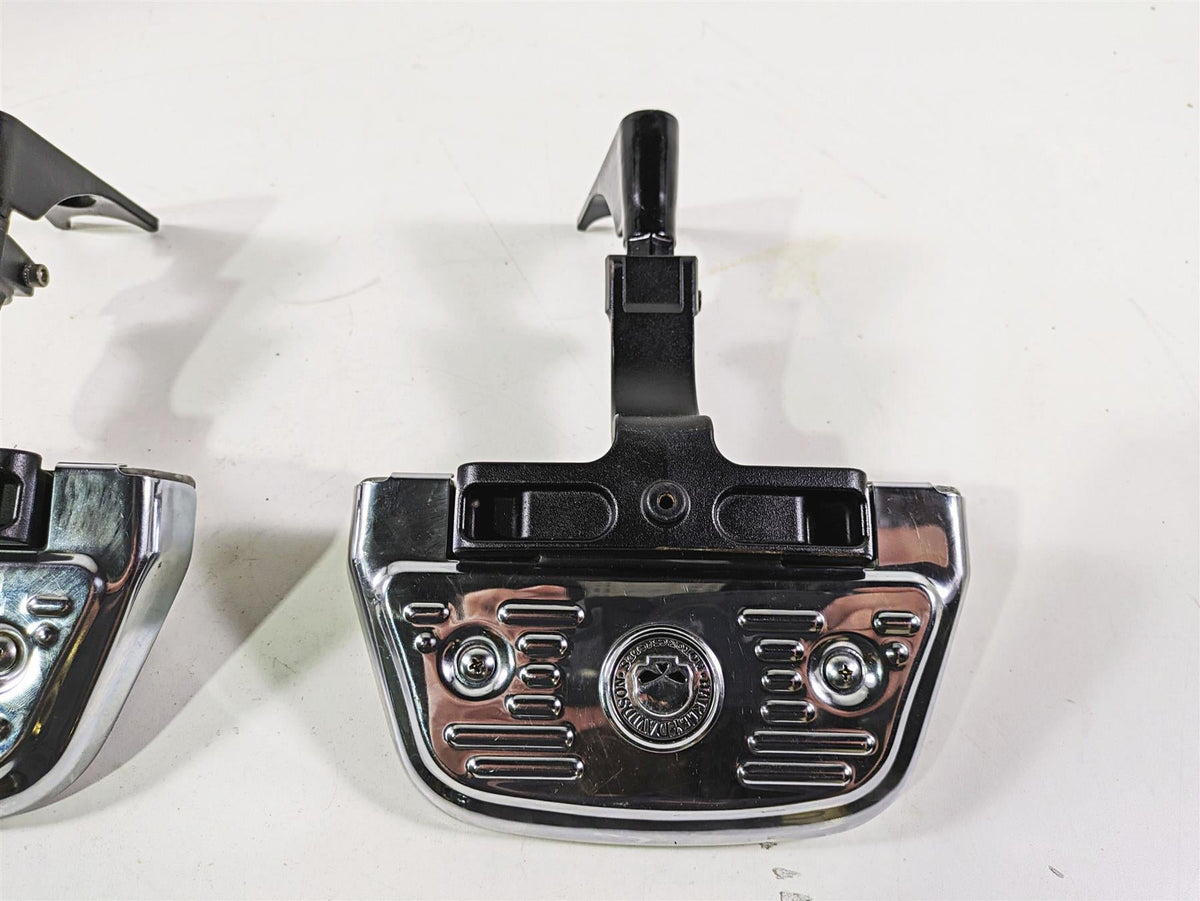 2008 Harley FLSTC Softail Heritage Rear Passenger Floorboard Kit 50602-00A {{ shop.shopifyCountryName }} - Mototech271