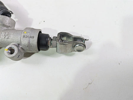2020 Kawasaki Z900 ZR900 Rear Brake Master Cylinder 1/2" 43015-0650 {{ shop.shopifyCountryName }} - Mototech271
