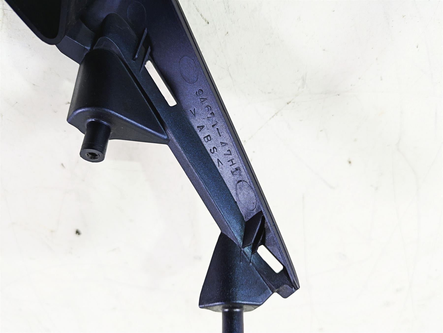 2016 Suzuki GSXR1000 Air Intake Fairing Cover Cowl 94671-47H10 {{ shop.shopifyCountryName }} - Mototech271