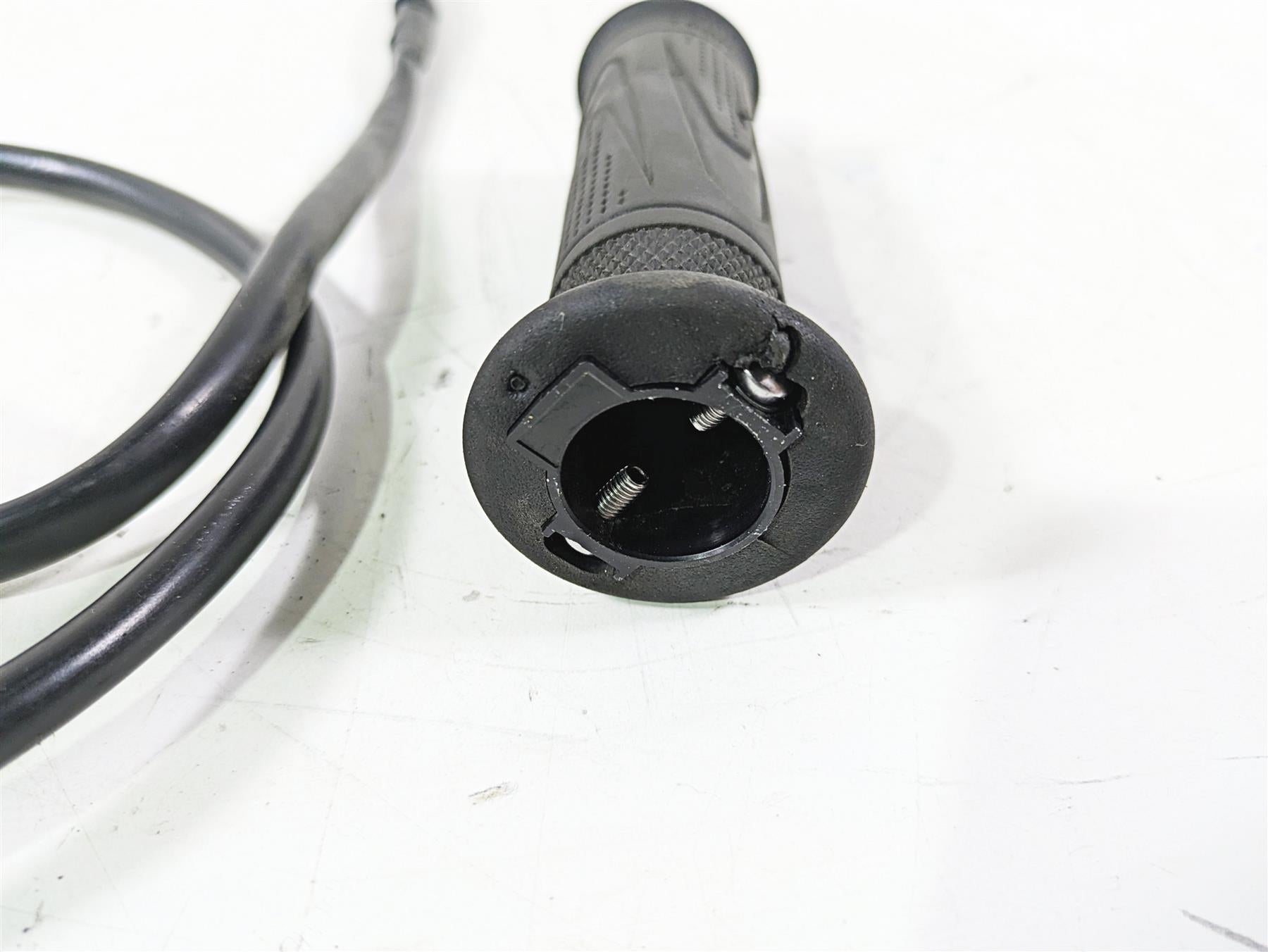 2020 Triumph Daytona 765 Moto2 Ride Fly By Wire Throttle Grip T2042226 {{ shop.shopifyCountryName }} - Mototech271