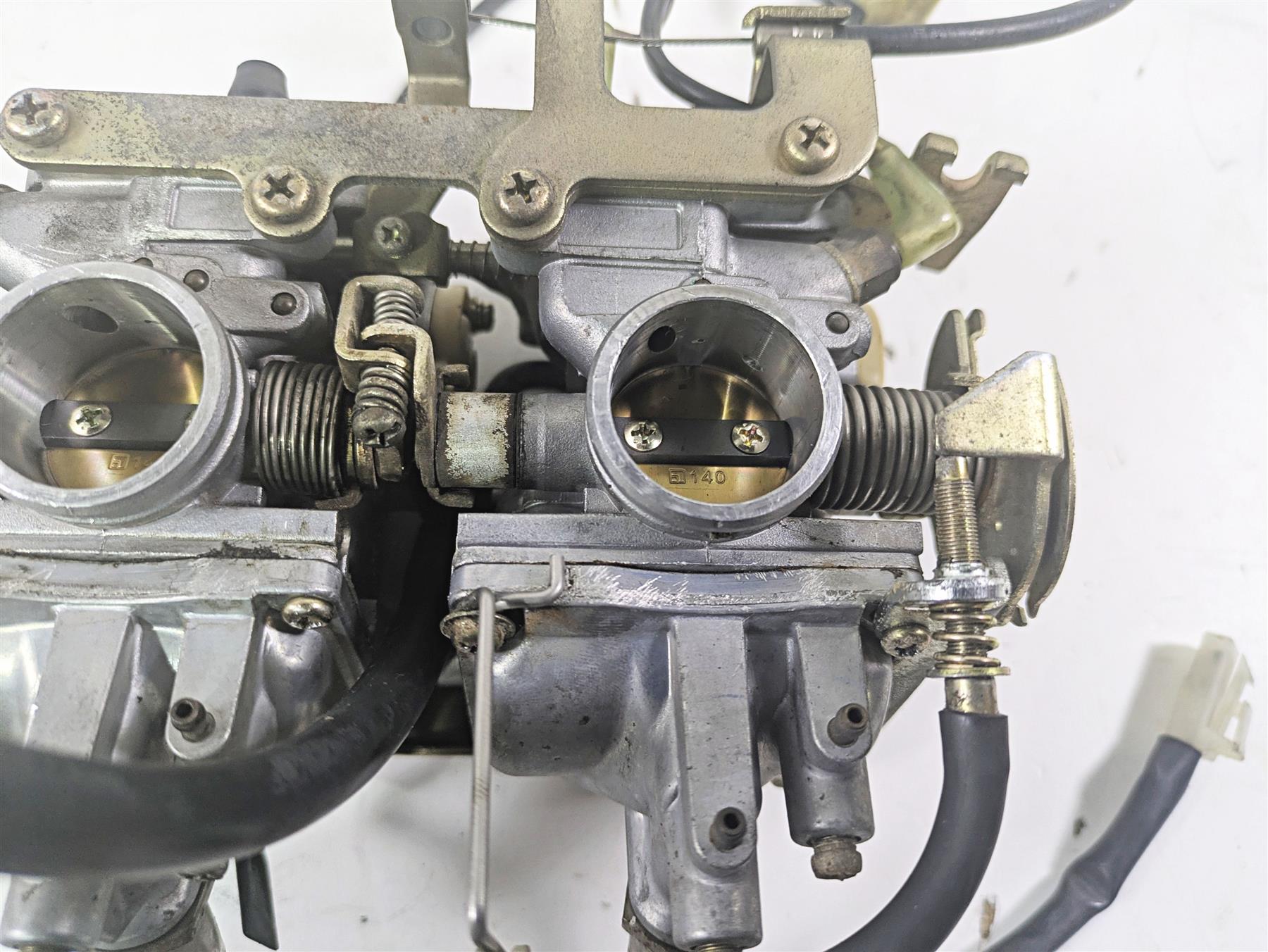 2006 Yamaha XVS650 V-Star Classic Carburetor Carb Set - Read 5SC-14900-21-00 {{ shop.shopifyCountryName }} - Mototech271