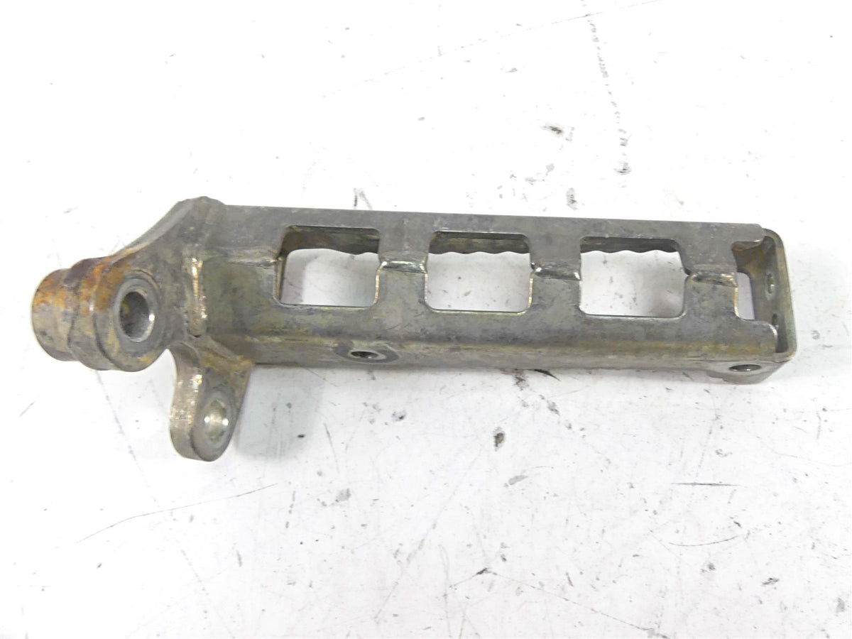2017 Yamaha YFM Raptor 700R SE Foot Peg Rest Set 1PE-F7411-00-00 1PE-F7421-00-00 {{ shop.shopifyCountryName }} - Mototech271