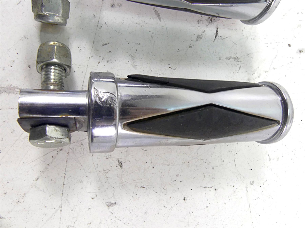 1997 Harley Sportster XL1200 C Rear Passenger Foot Peg Set {{ shop.shopifyCountryName }} - Mototech271