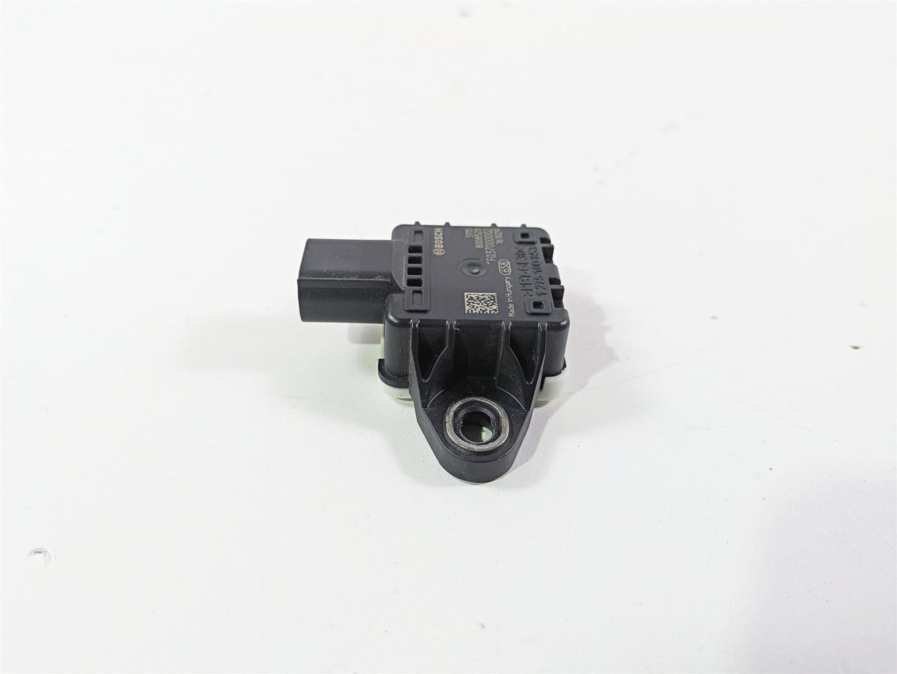 2017 KTM 1290 Super Duke GT Bosch Lean Angle Fall Sensor 60342090000 {{ shop.shopifyCountryName }} - Mototech271