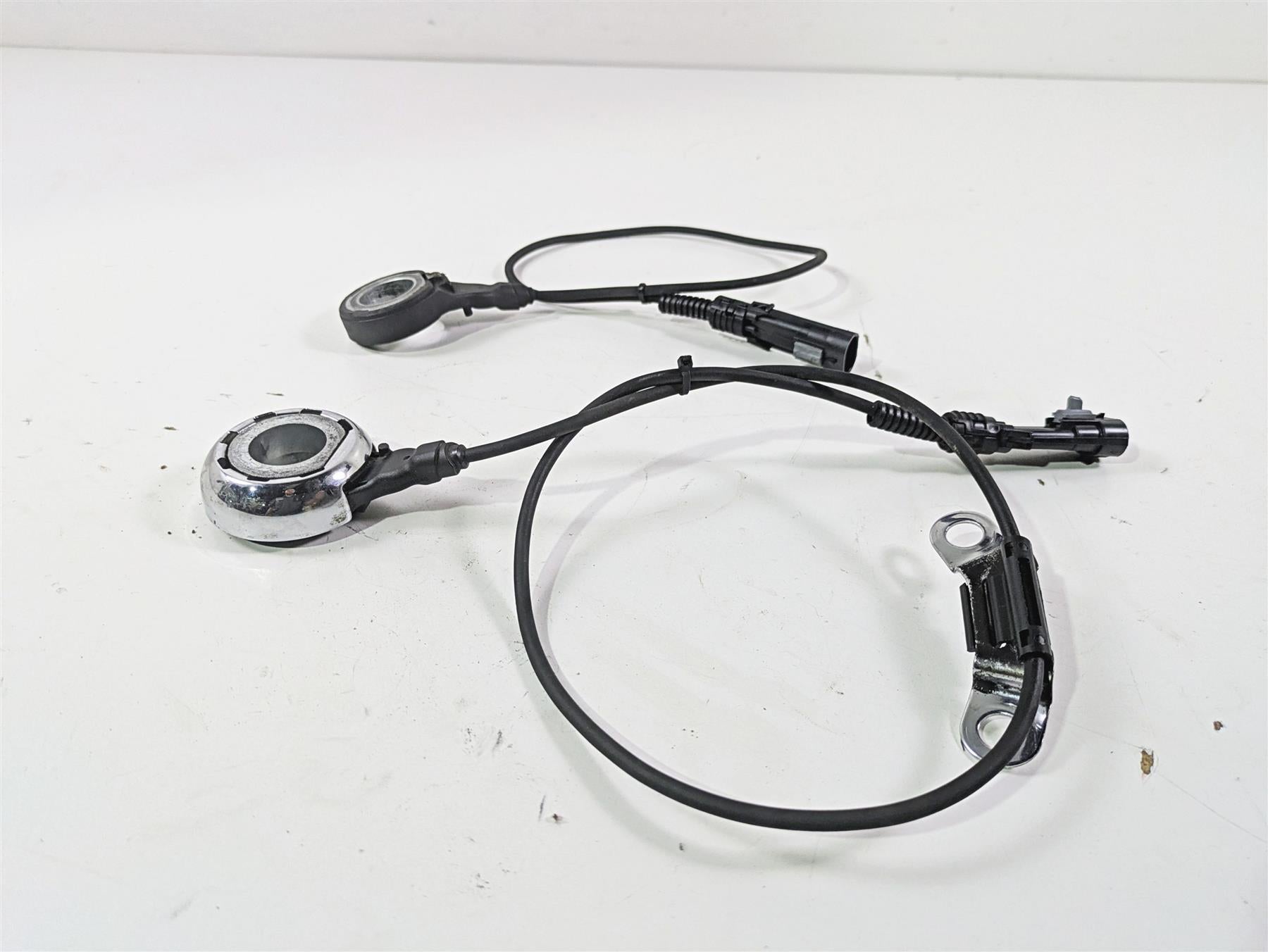2010 Harley Touring FLHXSE CVO Street Glide Abs Brake Speed Sensor Set 40614-08 {{ shop.shopifyCountryName }} - Mototech271