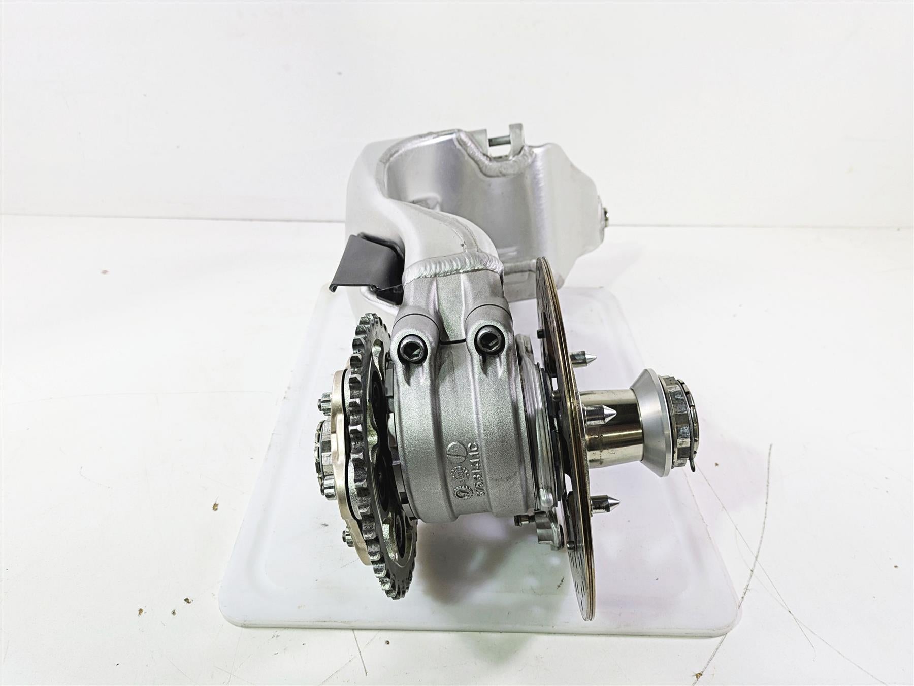 2008 Ducati SBK 1098 S Rear Swingarm Suspension & Axle 81920632A 37020762C {{ shop.shopifyCountryName }} - Mototech271