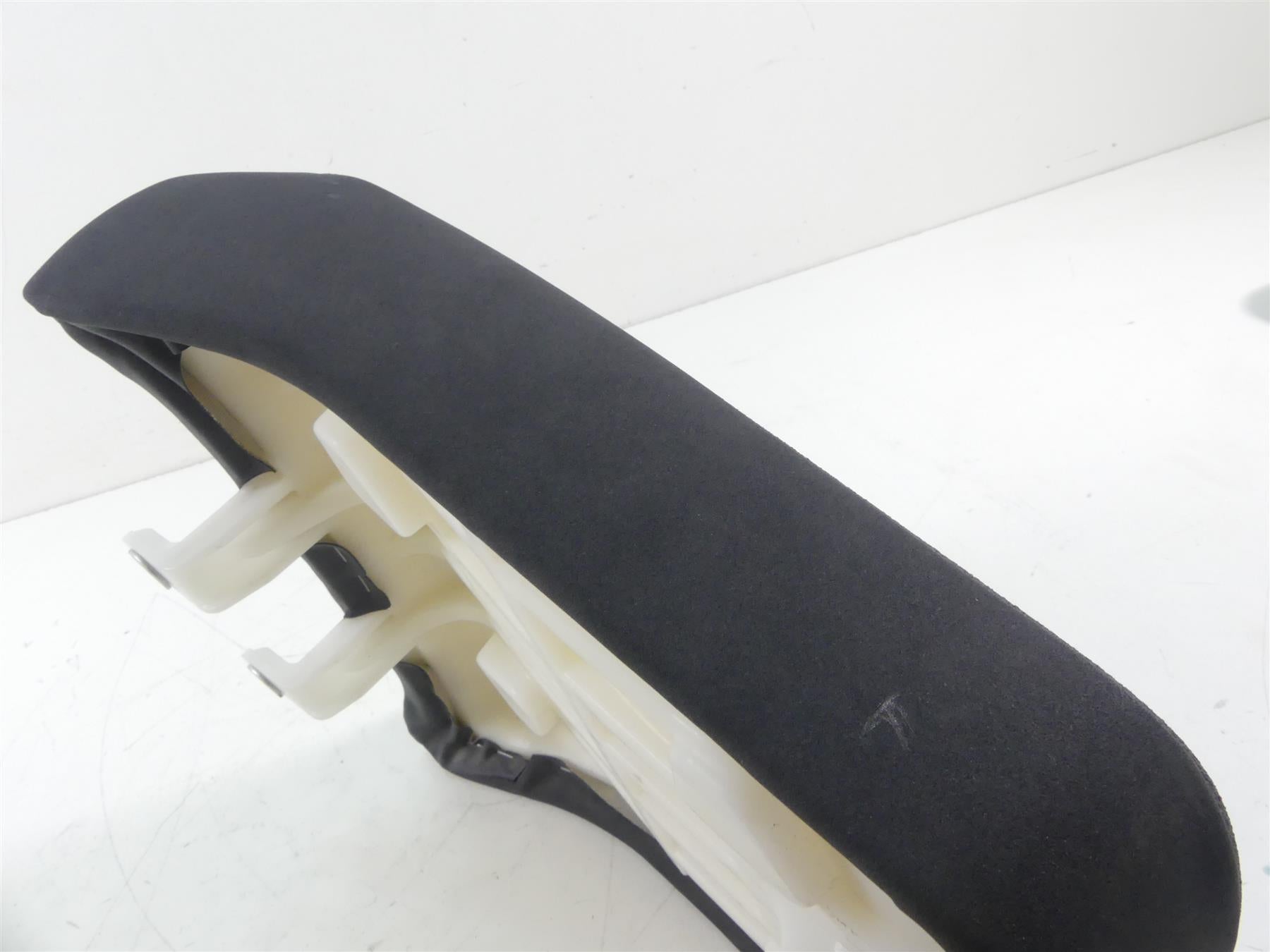 2017 Yamaha XT1200Z Super Tenere Rear Passenger Pillion Seat Saddle 2KB-24710-00 {{ shop.shopifyCountryName }} - Mototech271