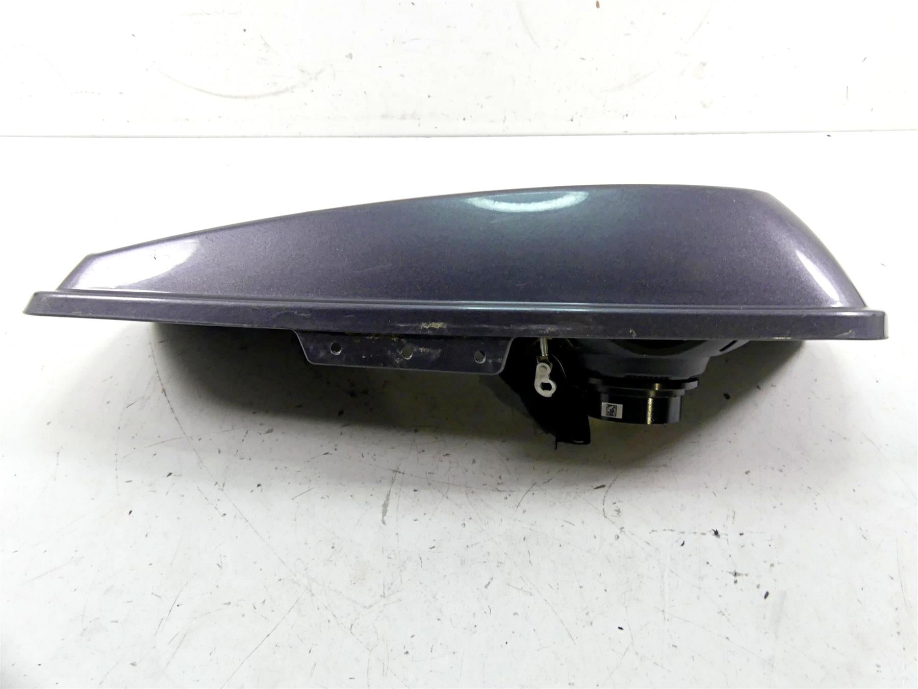 2015 Harley Touring FLHXS Street Glide Right Saddlebag Lid & Speaker 90200411 {{ shop.shopifyCountryName }} - Mototech271
