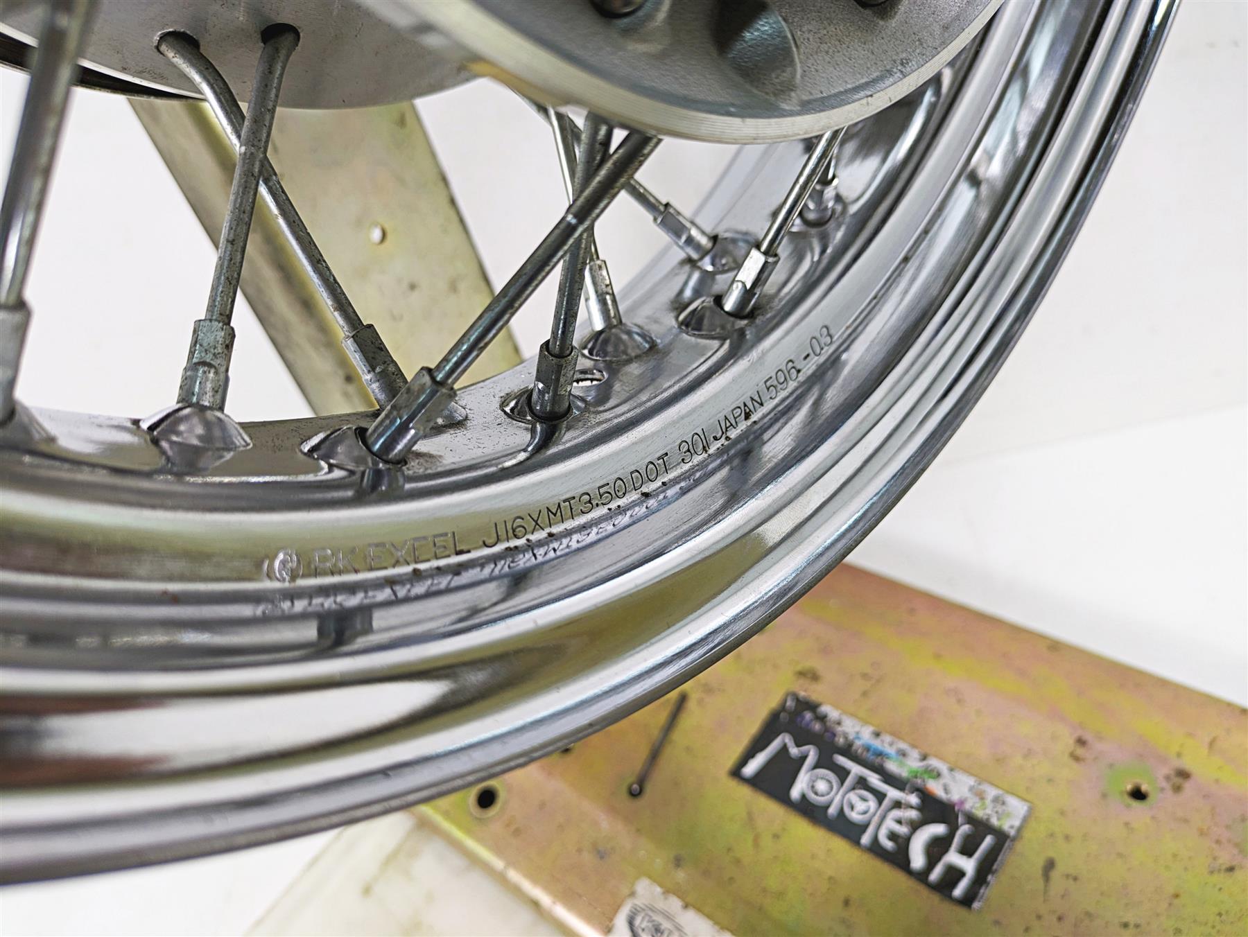 1997 Kawasaki VN1500 Vulcan Spoke Excel Rear Wheel Rim 16x3.5 - Read 41034-0567 {{ shop.shopifyCountryName }} - Mototech271