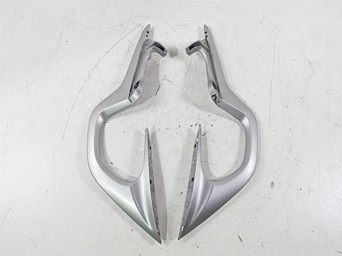 2015 BMW K1600 GT K48 Rear Passenger Side Grab Handles 46548549392 46548549391 {{ shop.shopifyCountryName }} - Mototech271