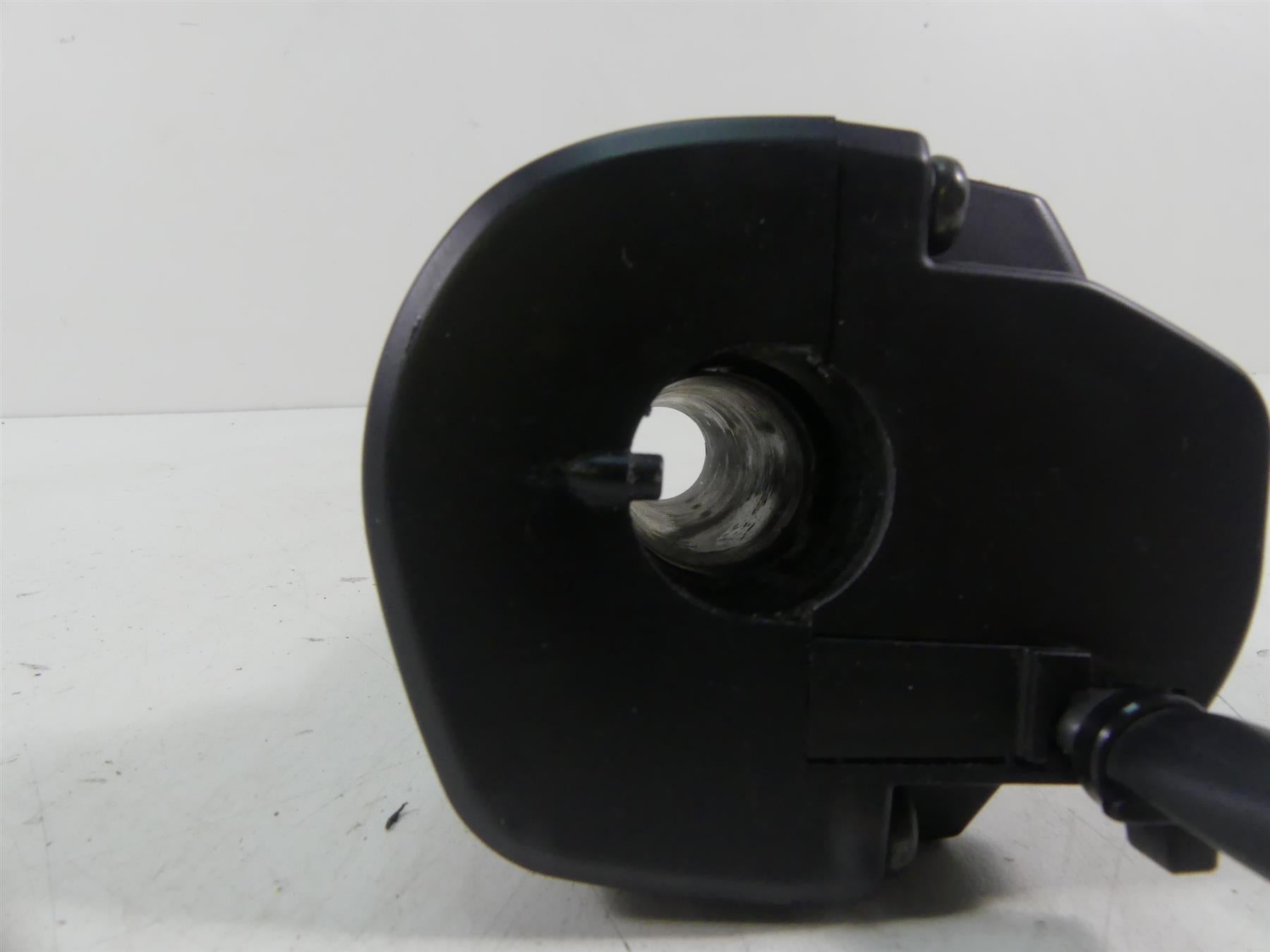 2019 Triumph Street Triple 765R Ride Fly By Wire Hand Throttle Sensor T2042226 {{ shop.shopifyCountryName }} - Mototech271