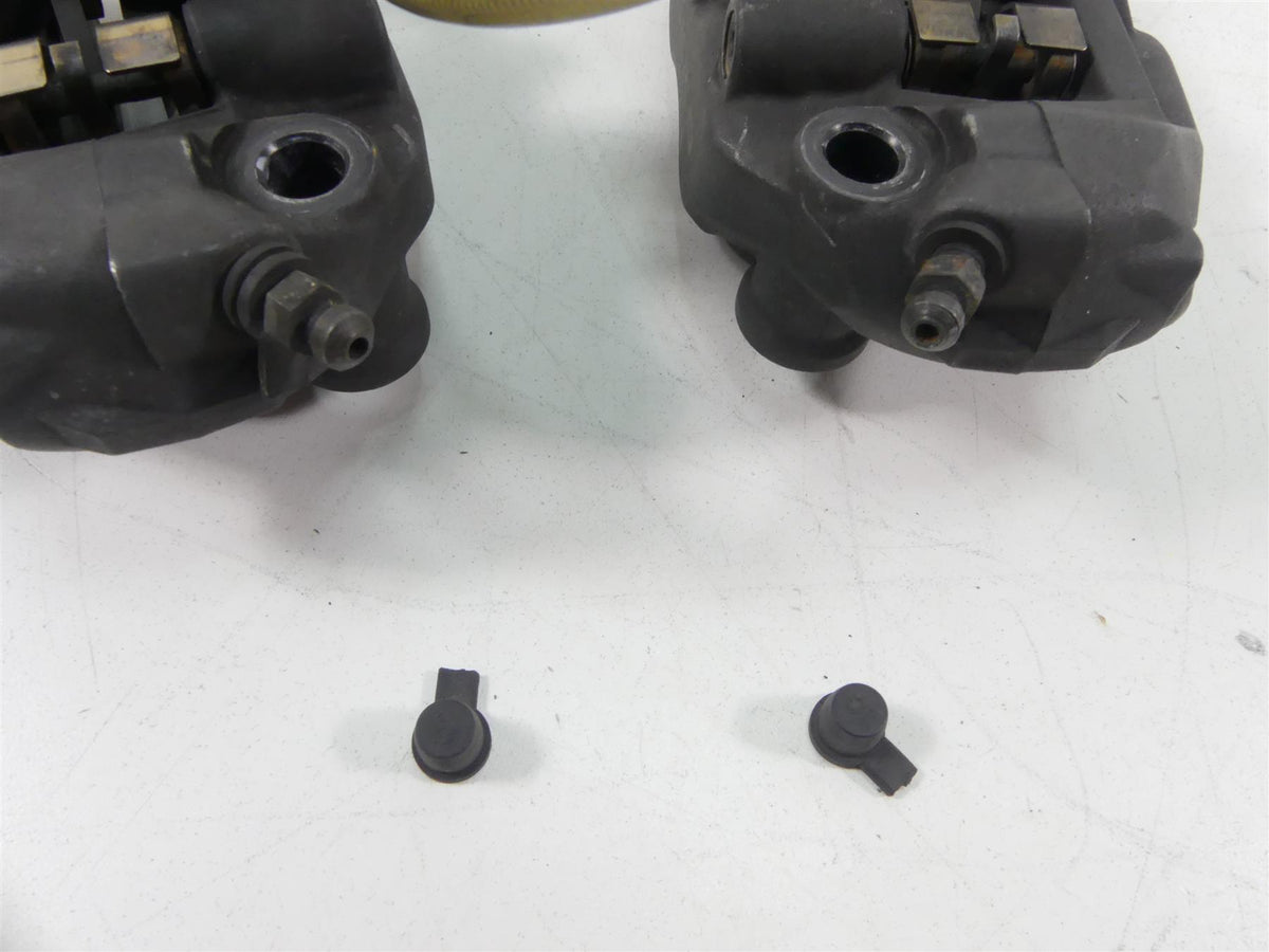 2004 Honda CBR1000RR SC57 Front Tokico Brake Caliper Set 45250-MEL-023 {{ shop.shopifyCountryName }} - Mototech271