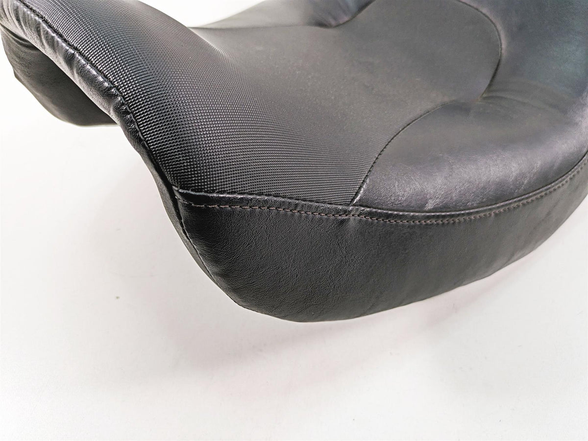 2009 Harley FXDF Dyna Fat Bob Oem Duo Rider Driver Seat Saddle 53108-08 {{ shop.shopifyCountryName }} - Mototech271
