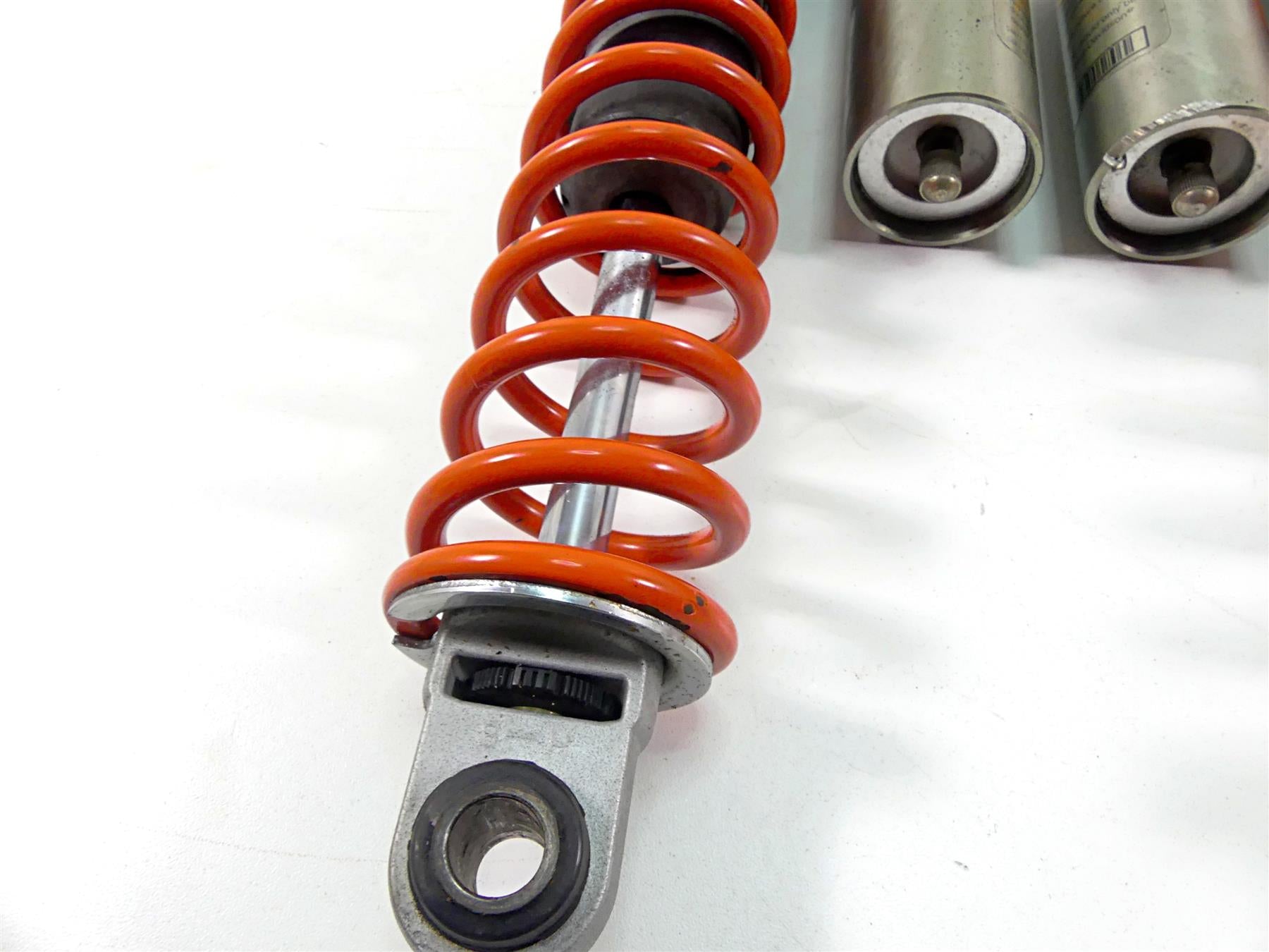 2009 Harley XR1200 Sportster Red Rear Shock Damper Absorber Set - Read 54700-10 {{ shop.shopifyCountryName }} - Mototech271