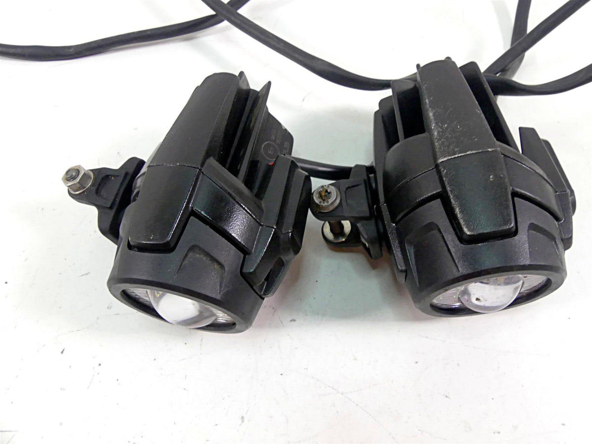 2016 BMW R1200GS Adv K51 Daytime Running Spot Light Set 63178532147 {{ shop.shopifyCountryName }} - Mototech271