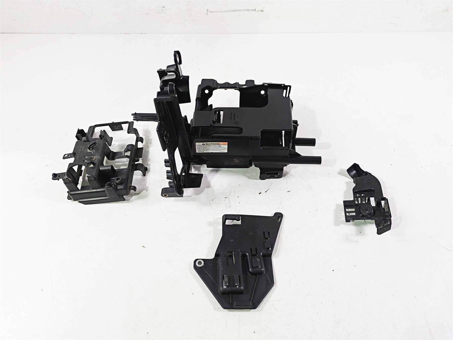 2018 Harley FXBR Softail Breakout Electrical Carrier Battery Set 69201632 | Mototech271