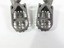 Load image into Gallery viewer, 2006 BMW R1200GS K255 Adv Front Footpeg Rest Set 46717694557 | Mototech271
