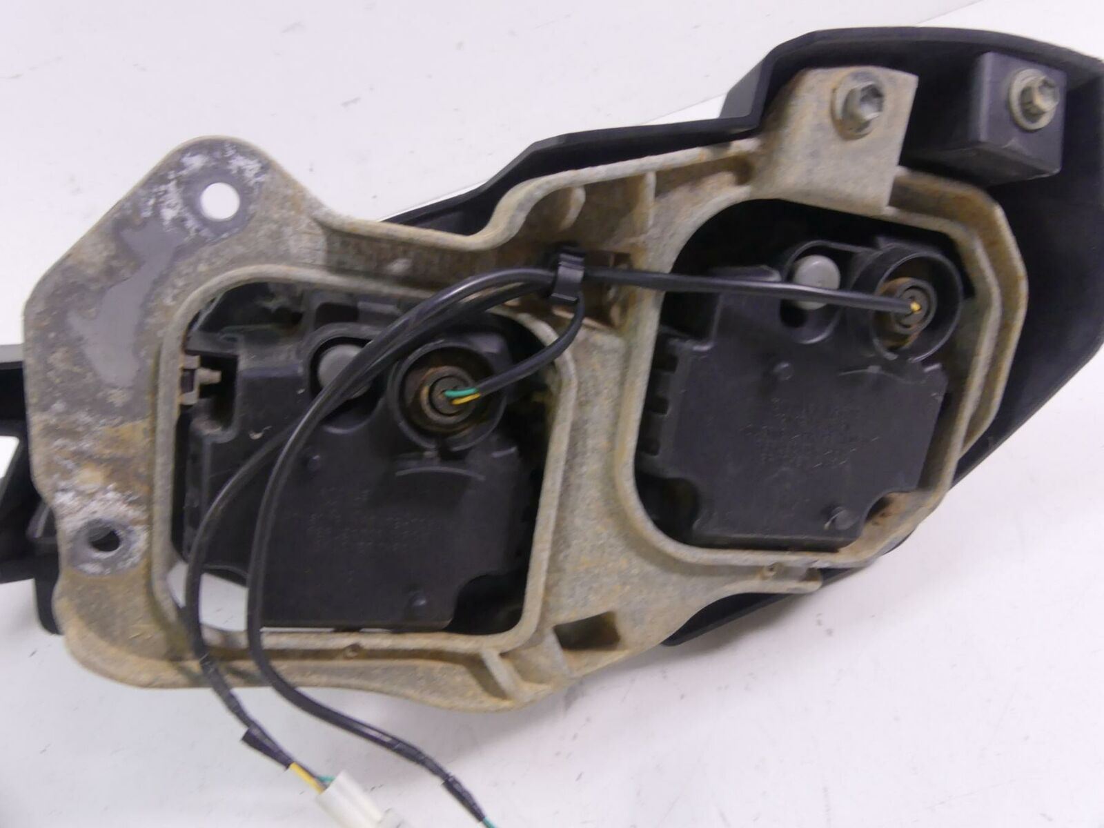 2016 Yamaha YXZ1000 R EPS Headlight Head Light Lamp + Cover Set 2UD-84300-00-00 {{ shop.shopifyCountryName }} - Mototech271