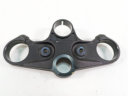 2020 Aprilia Tuono V4 Factory Upper Triple Tree Steering Clamp 2B005702 898680 {{ shop.shopifyCountryName }} - Mototech271