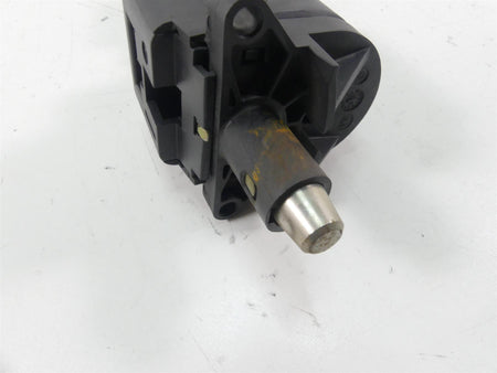 2012 Harley Touring FLHTP Electra Glide Ignition Switch Knob - Read 71572-06 {{ shop.shopifyCountryName }} - Mototech271