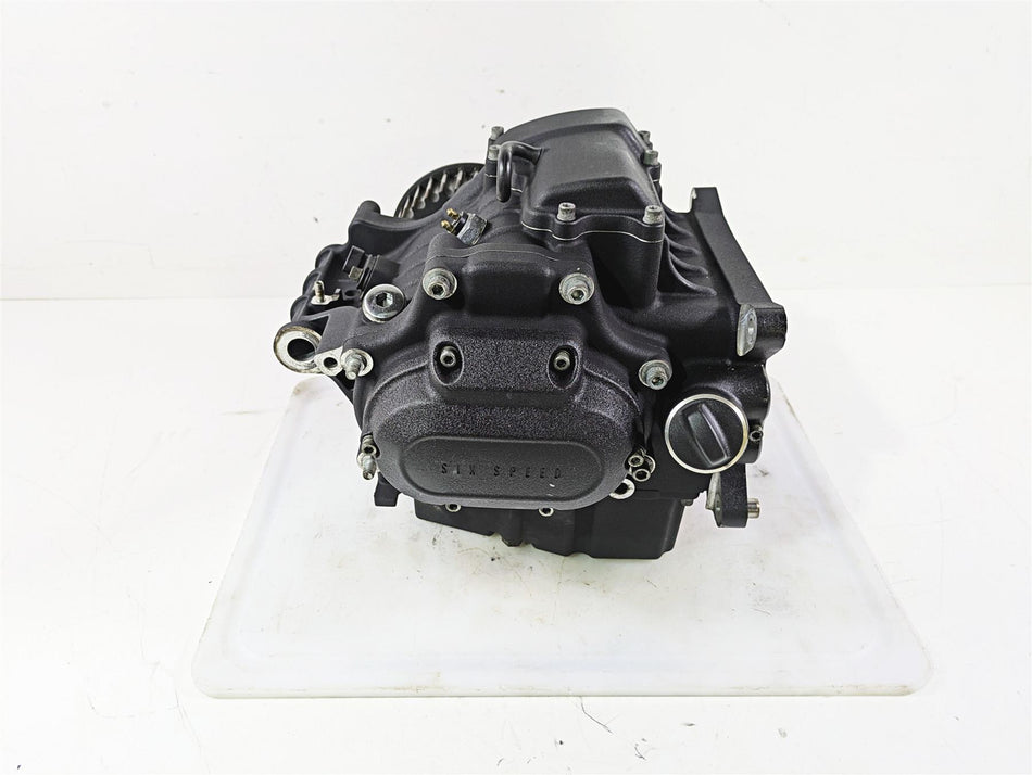 2015 Harley FXDF Dyna Fat Bob Transmission Gear Box 6 Speed - 14k 33083-10A {{ shop.shopifyCountryName }} - Mototech271