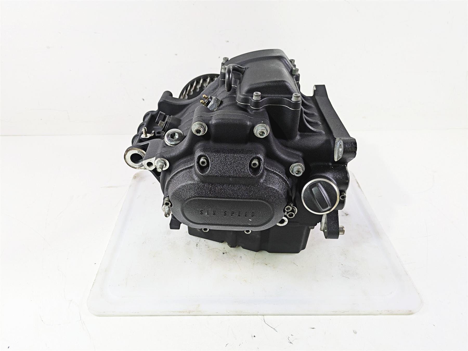 2015 Harley FXDF Dyna Fat Bob Transmission Gear Box 6 Speed - 14k 33083-10A
