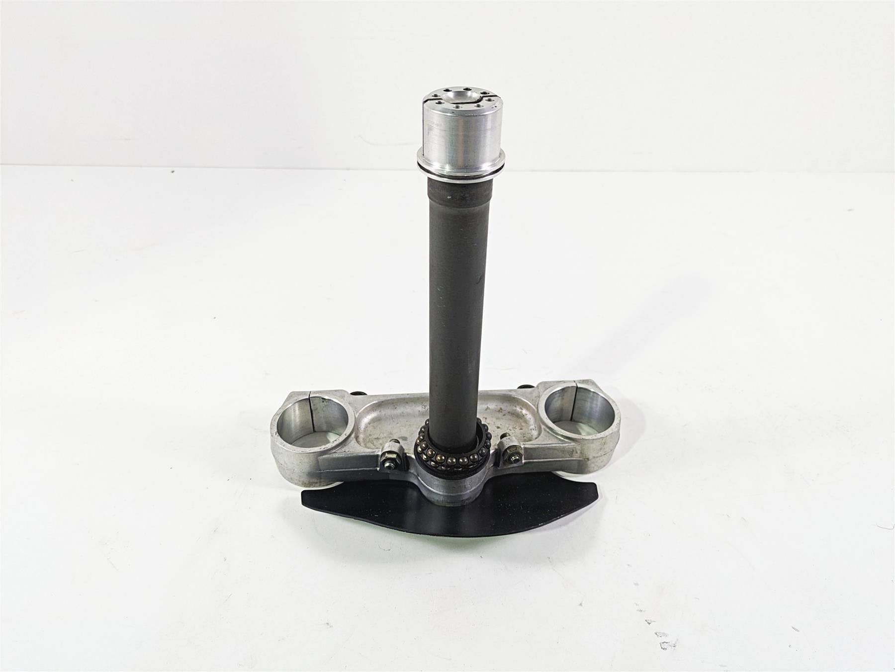 2009 Ducati Multistrada 1100 S Lower Triple Tree Steering Clamp 34220311A {{ shop.shopifyCountryName }} - Mototech271