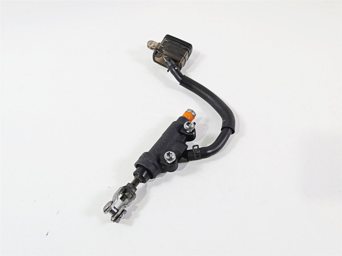 2022 Triumph Tiger 900 GT Pro Rear Brake Master Cylinder 1/2 Nissin T2024088 {{ shop.shopifyCountryName }} - Mototech271