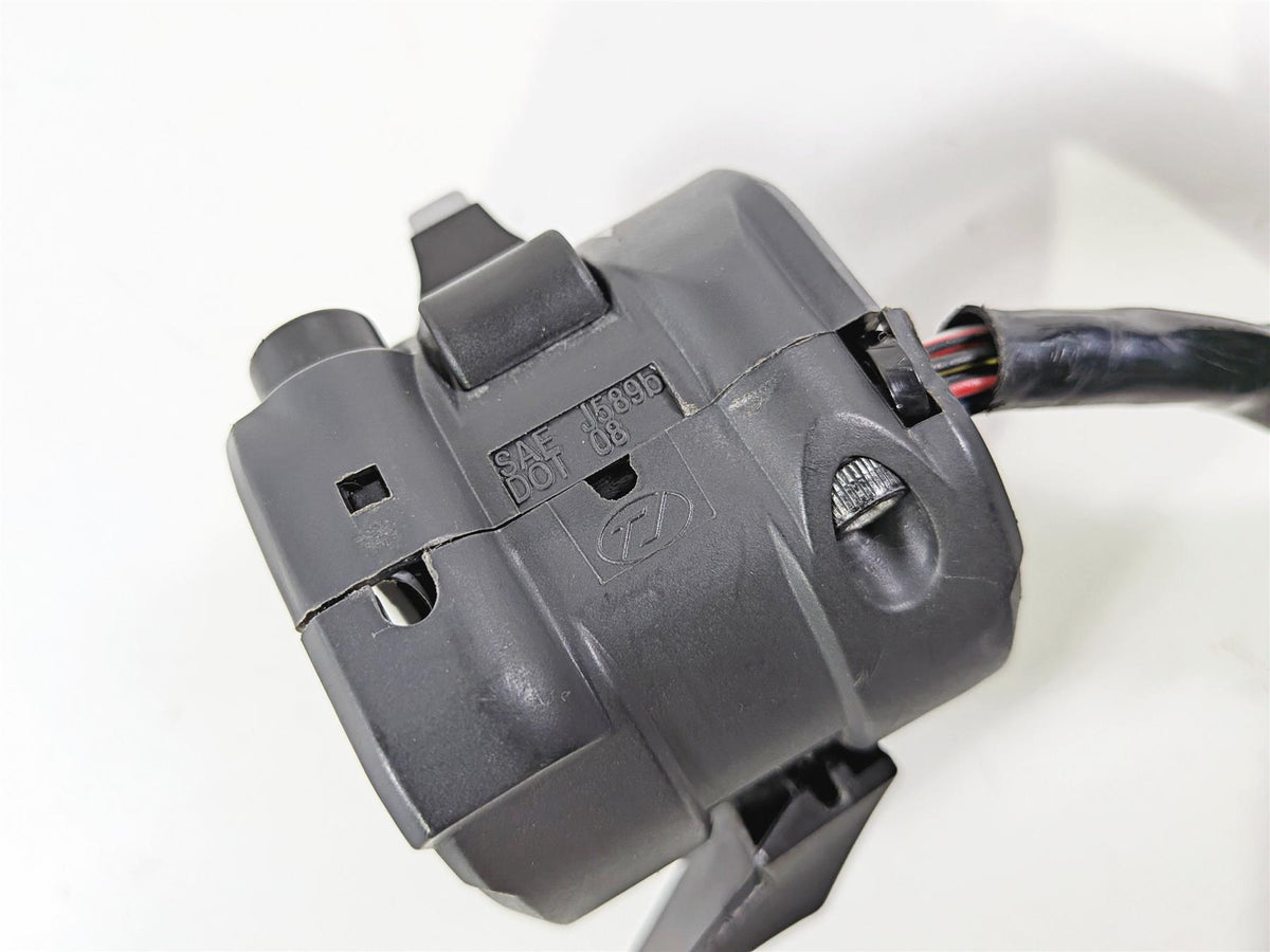 2017 Ducati 959 Panigale Left Hand Turn Signal Control Switch -Read 65110132A-Mototech271