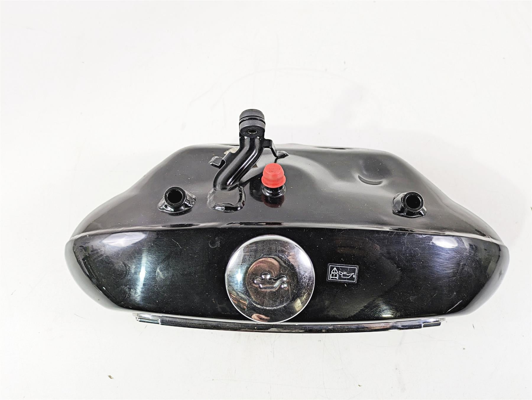 2006 Triumph Rocket 3 Side Oil Tank Reservoir & Lid T1210259 {{ shop.shopifyCountryName }} - Mototech271