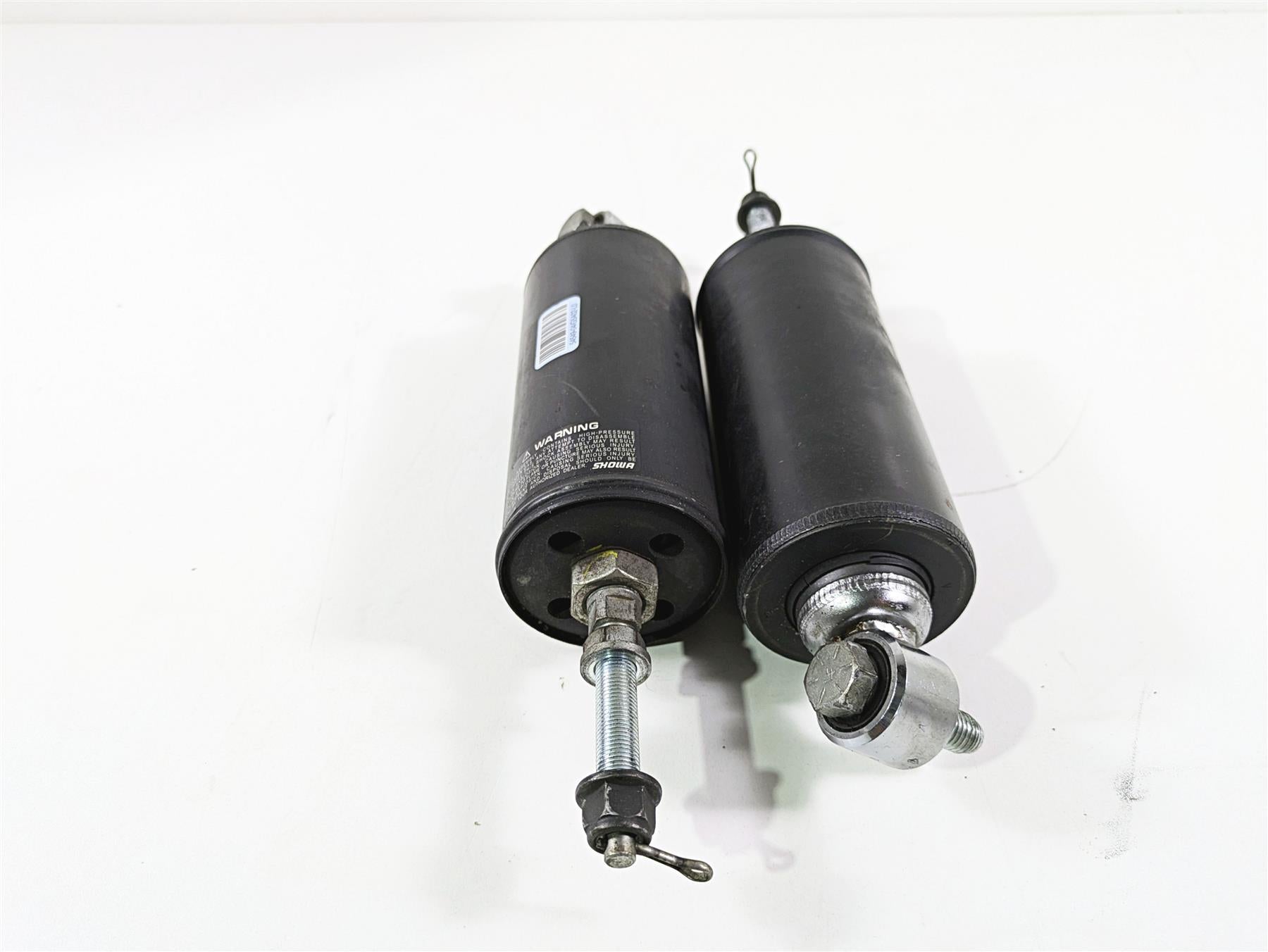 2009 Harley FLSTSB Cross Bones Showa Rear Suspension Shocks Set 54549-04 {{ shop.shopifyCountryName }} - Mototech271