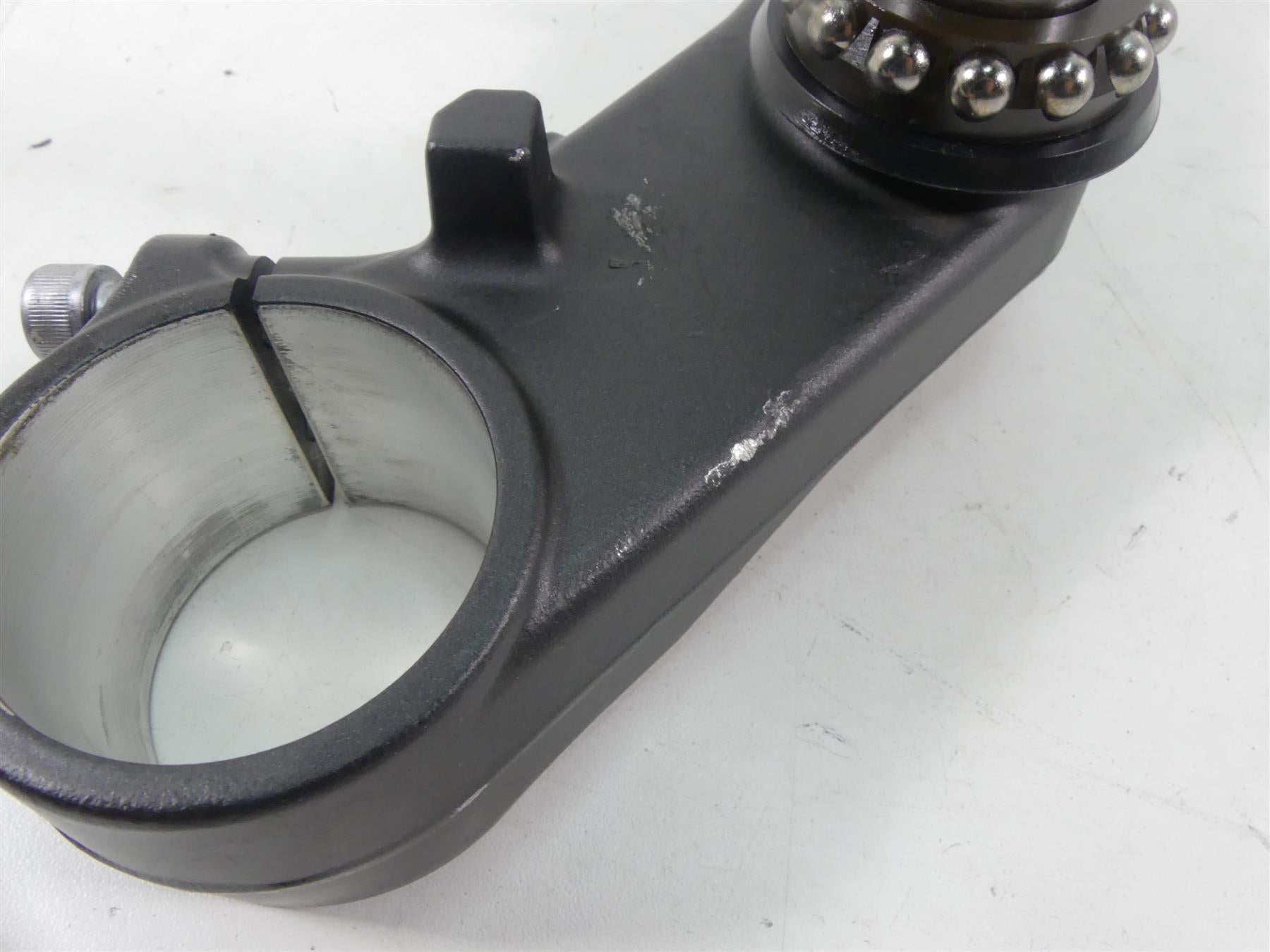 2015 Yamaha MT09 FZ09 Lower Triple Tree Steering Clamp 52mm 1RC-23340-11-00 {{ shop.shopifyCountryName }} - Mototech271