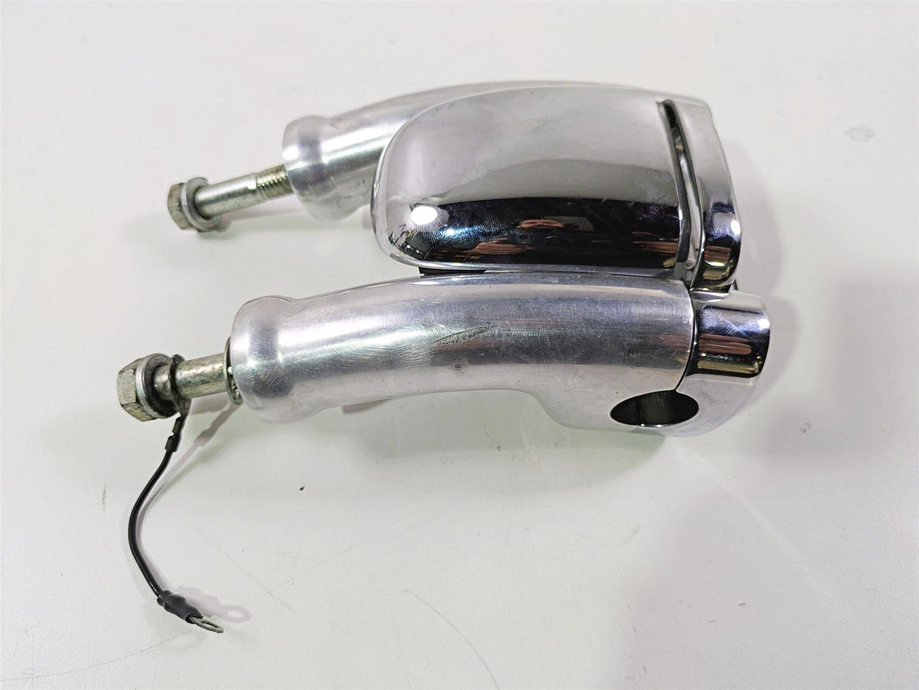 2008 Harley FXDL Dyna Low Rider 105TH Handlebar Holder Riser Set 105th 59785-06 {{ shop.shopifyCountryName }} - Mototech271