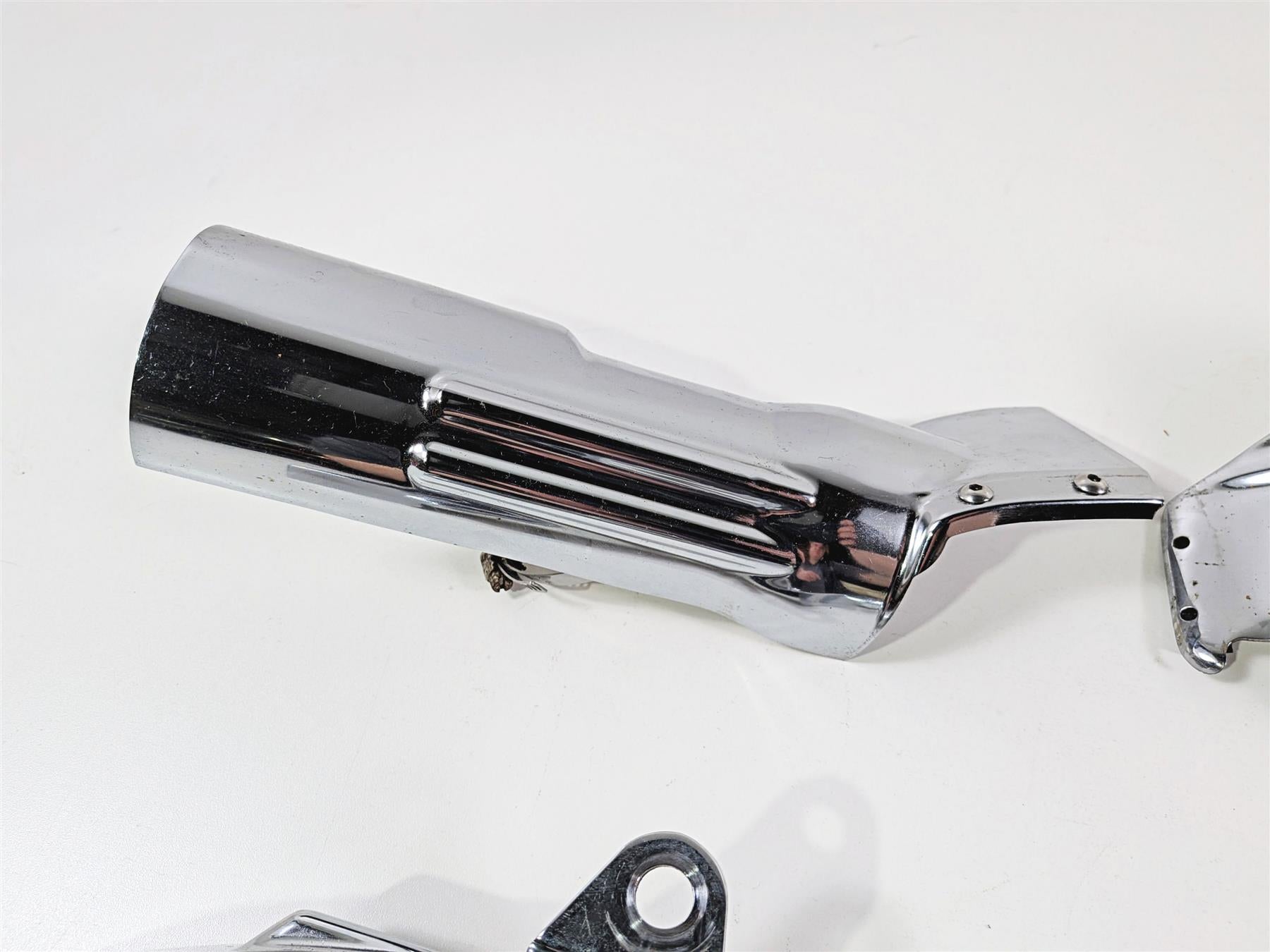 2003 Honda V-Twin VTX1800 C Kuryakyn Swingarm Differential Cover Set 8285 8688 {{ shop.shopifyCountryName }} - Mototech271