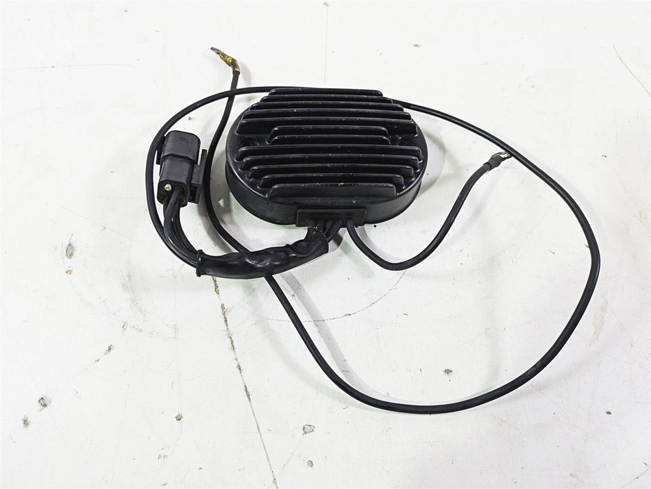 2004 Harley Softail FLSTF Fat Boy Rectifier Voltage Regulator 74540-01 {{ shop.shopifyCountryName }} - Mototech271