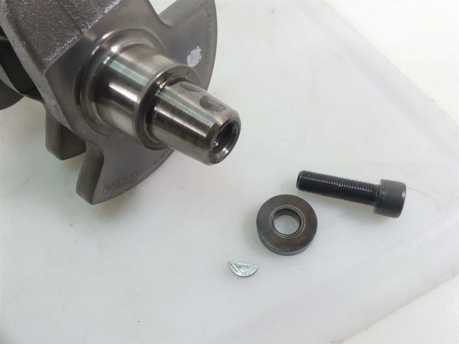 2020 Triumph Speed Triple RS 1050 Crankshaft Crank Shaft & Balancer T1100402 {{ shop.shopifyCountryName }} - Mototech271