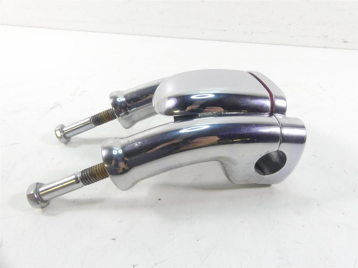 2009 Harley FXDL Dyna Low Rider Handlebar Holder Riser Set 55848-06 {{ shop.shopifyCountryName }} - Mototech271