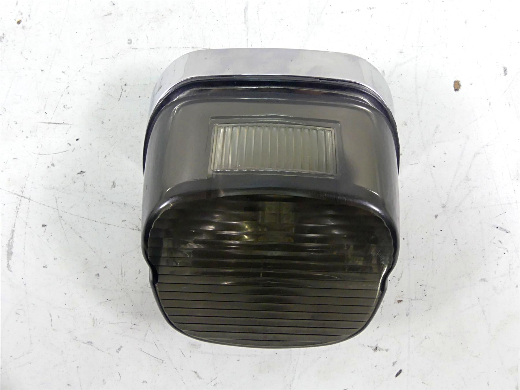 2002 Harley Touring FLHTC Electra Glide Taillight Tail Light Lamp 68140-04 {{ shop.shopifyCountryName }} - Mototech271