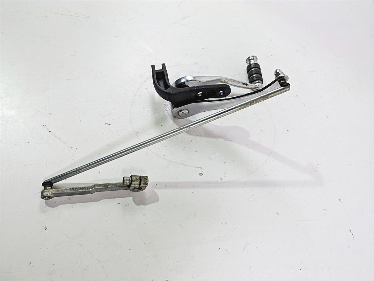2016 Harley FXDWG Dyna Wide Glide Left Fw Control Footpeg Shifter -Read 33693-03 {{ shop.shopifyCountryName }} - Mototech271