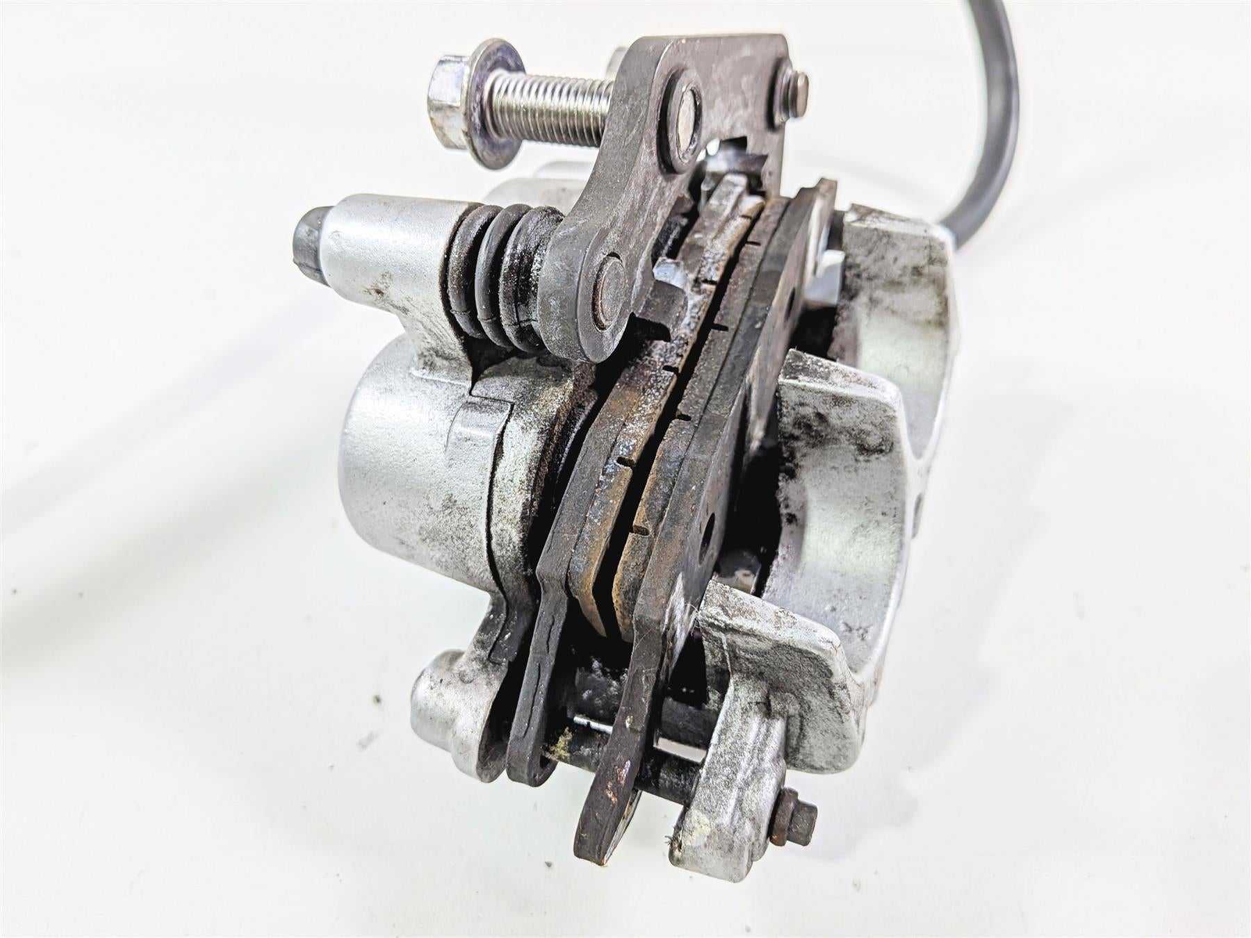 2005 Suzuki VZ800 M50 Boulevard Tokico Front Brake Caliper 59100-33DB0-999 {{ shop.shopifyCountryName }} - Mototech271
