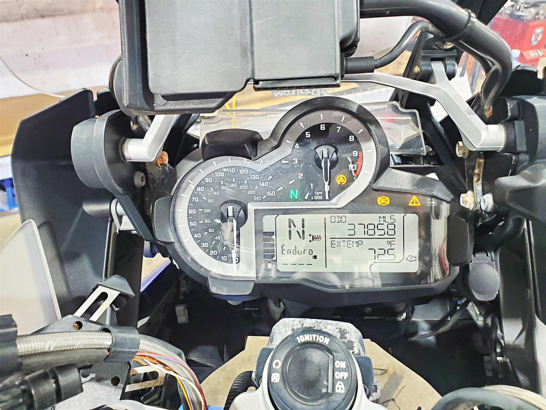 2015 BMW R1200GS Adv K51 Speedometer Gauge Instrument 37K 62118557882 {{ shop.shopifyCountryName }} - Mototech271