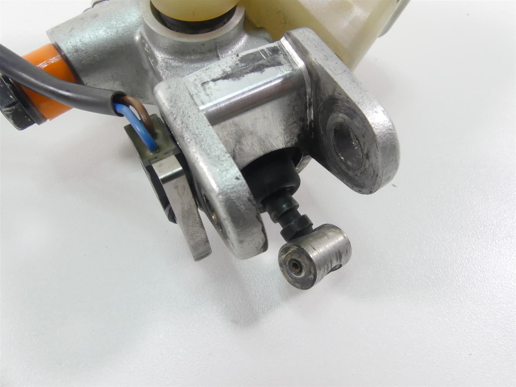 2004 Ducati 999 SBK Brembo Clutch Radial Master Cylinder 63040161A {{ shop.shopifyCountryName }} - Mototech271