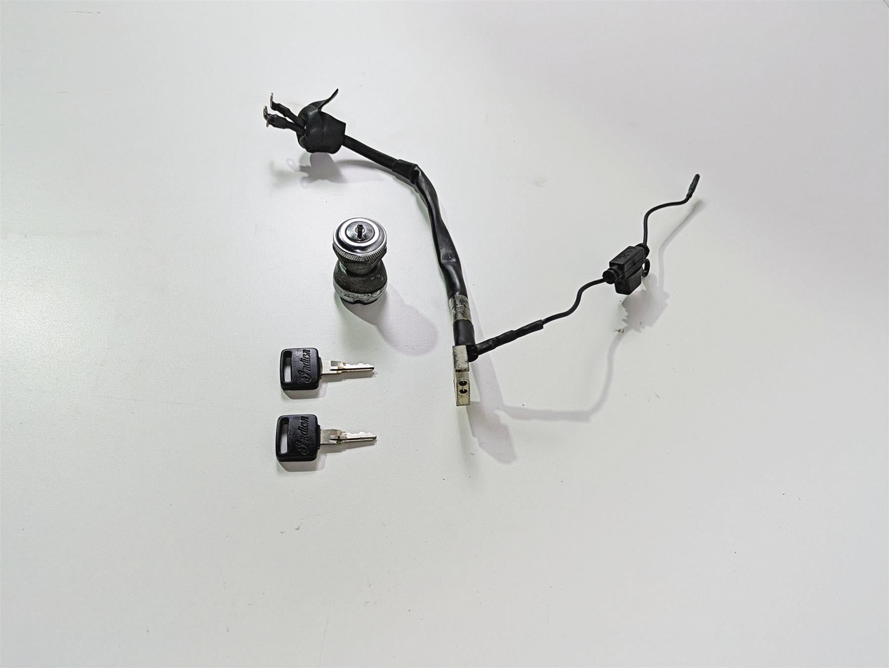 2002 Indian Spirit Deluxe Ignition Switch & Wiring & Two Key Set 94-255 {{ shop.shopifyCountryName }} - Mototech271