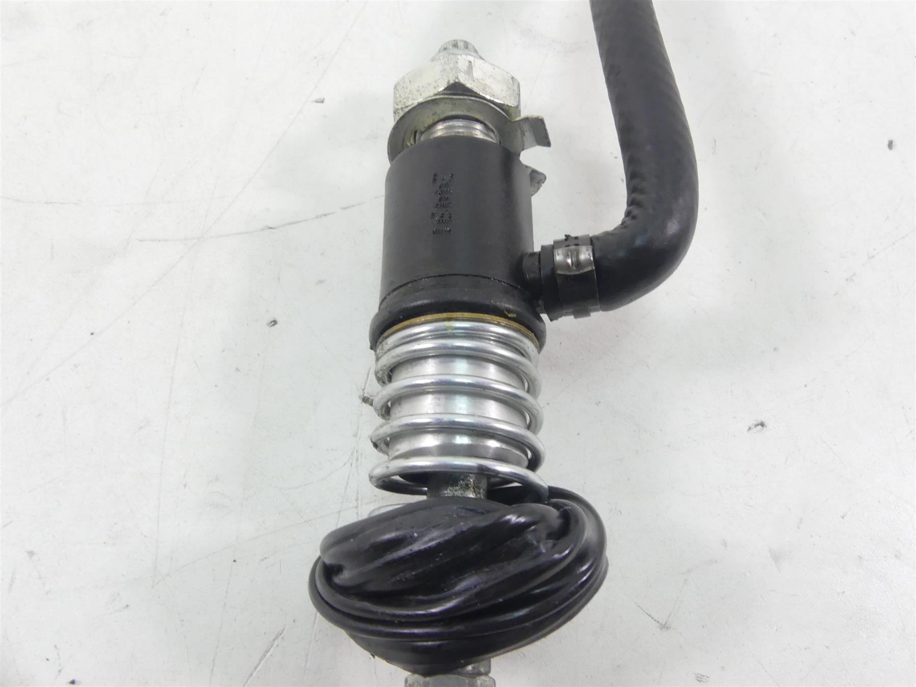 2000 Harley Dyna FXR4 CVO Super Glide Rear Brake Master Cylinder 42446-87C {{ shop.shopifyCountryName }} - Mototech271