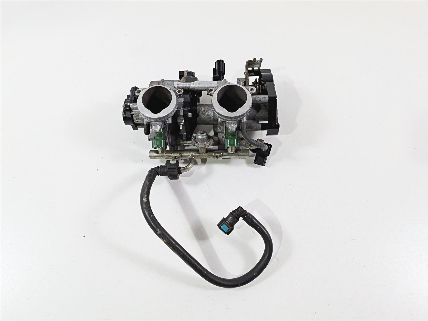 2012 Yamaha XT1200 Super Tenere Mikuni Throttle Body Bodies 23P-13750-00-00 {{ shop.shopifyCountryName }} - Mototech271