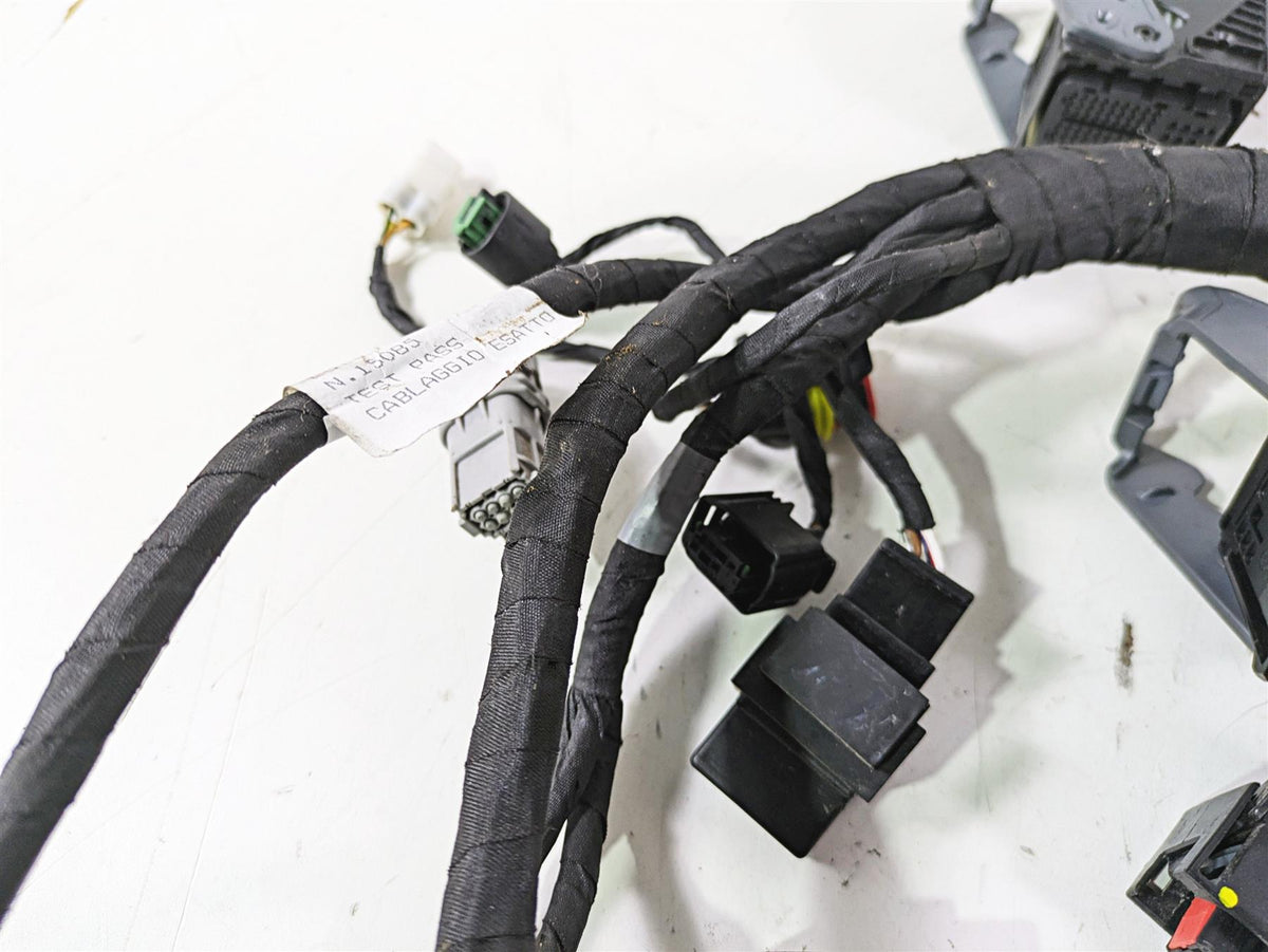 2021 Aprilia RS660 Main & Engine Wiring Harness Loom -No Cuts 2D000458 2D000459 {{ shop.shopifyCountryName }} - Mototech271