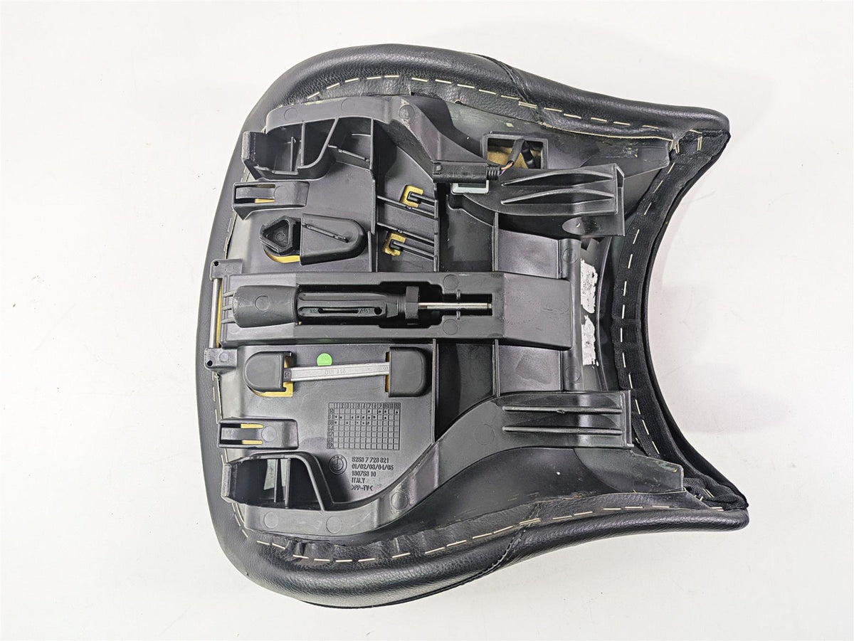2016 BMW R1200RT K52 Front Heated Seat Saddle 52538544784 {{ shop.shopifyCountryName }} - Mototech271