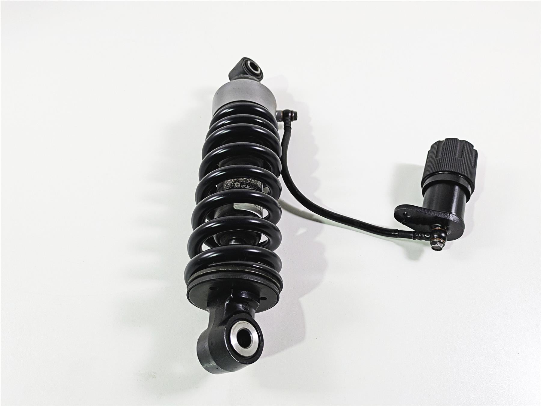 2019 Harley Softail FXDR 114 Showa Rear Suspension Shock Damper 54000139 {{ shop.shopifyCountryName }} - Mototech271