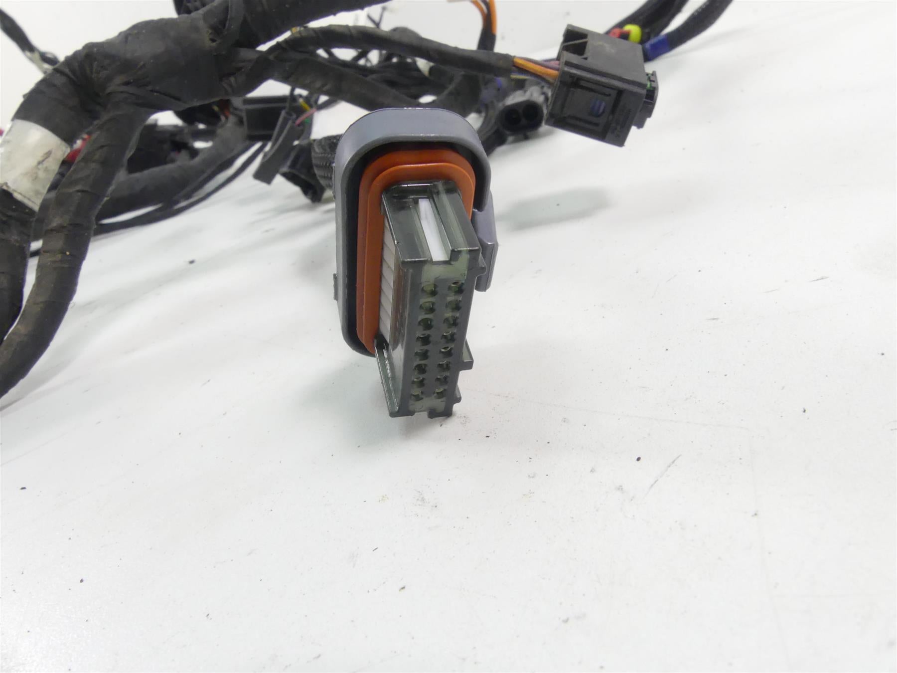 2016 Indian Scout Sixty Main Wiring Harness - No Cuts - No Abs 2413218 2413356 {{ shop.shopifyCountryName }} - Mototech271